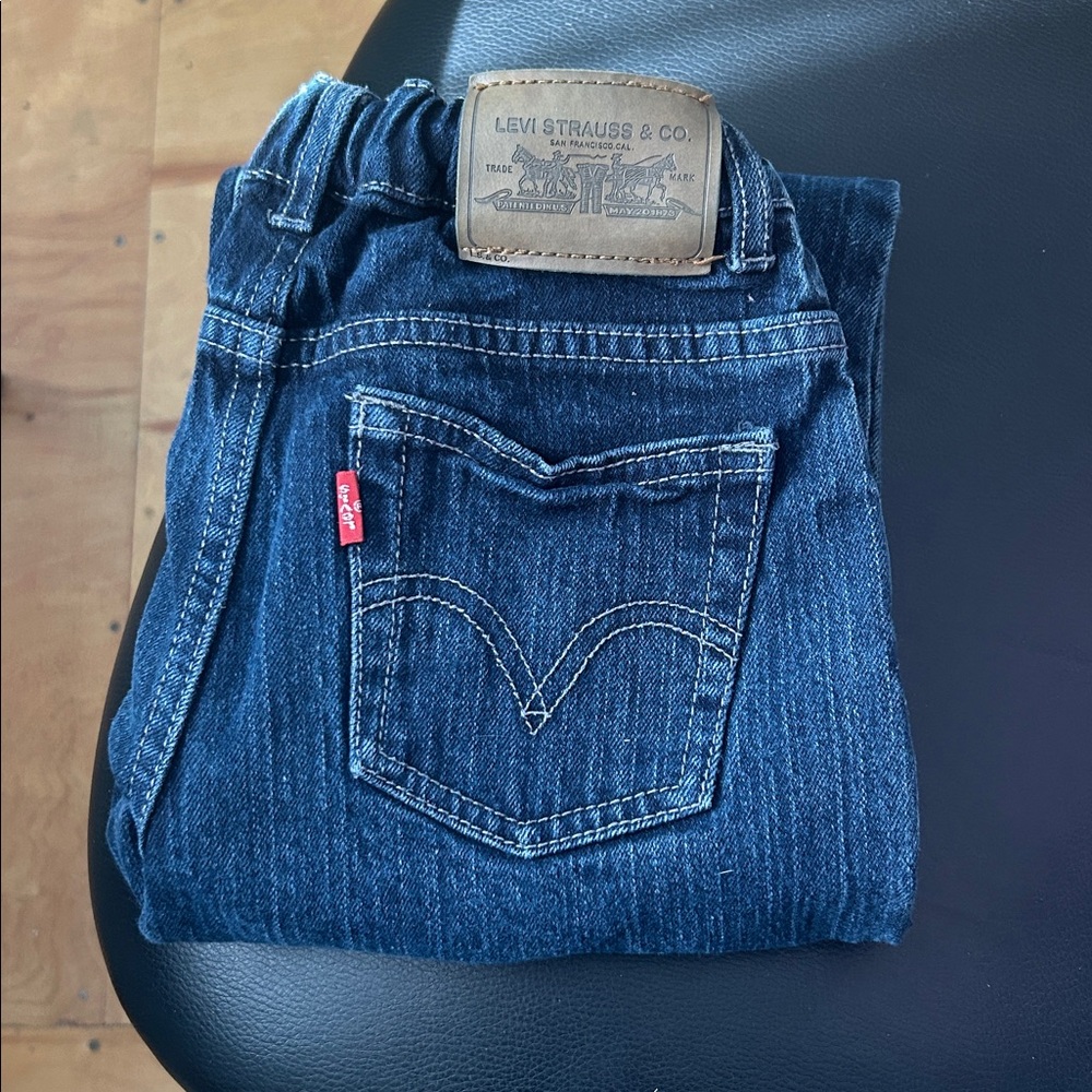 Levi's Girls Dark Blue Regular Fit Jeans